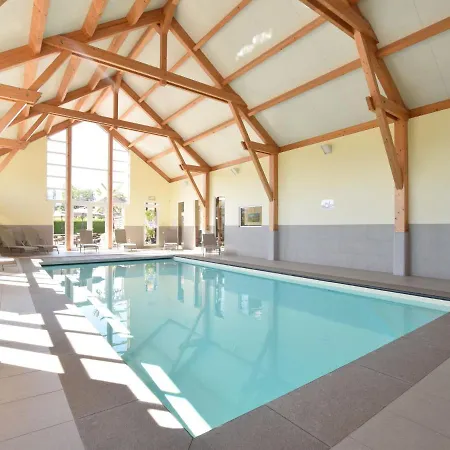 Contemporary House In Rendeux With Indoor Pool La-Roche-en-Ardenne